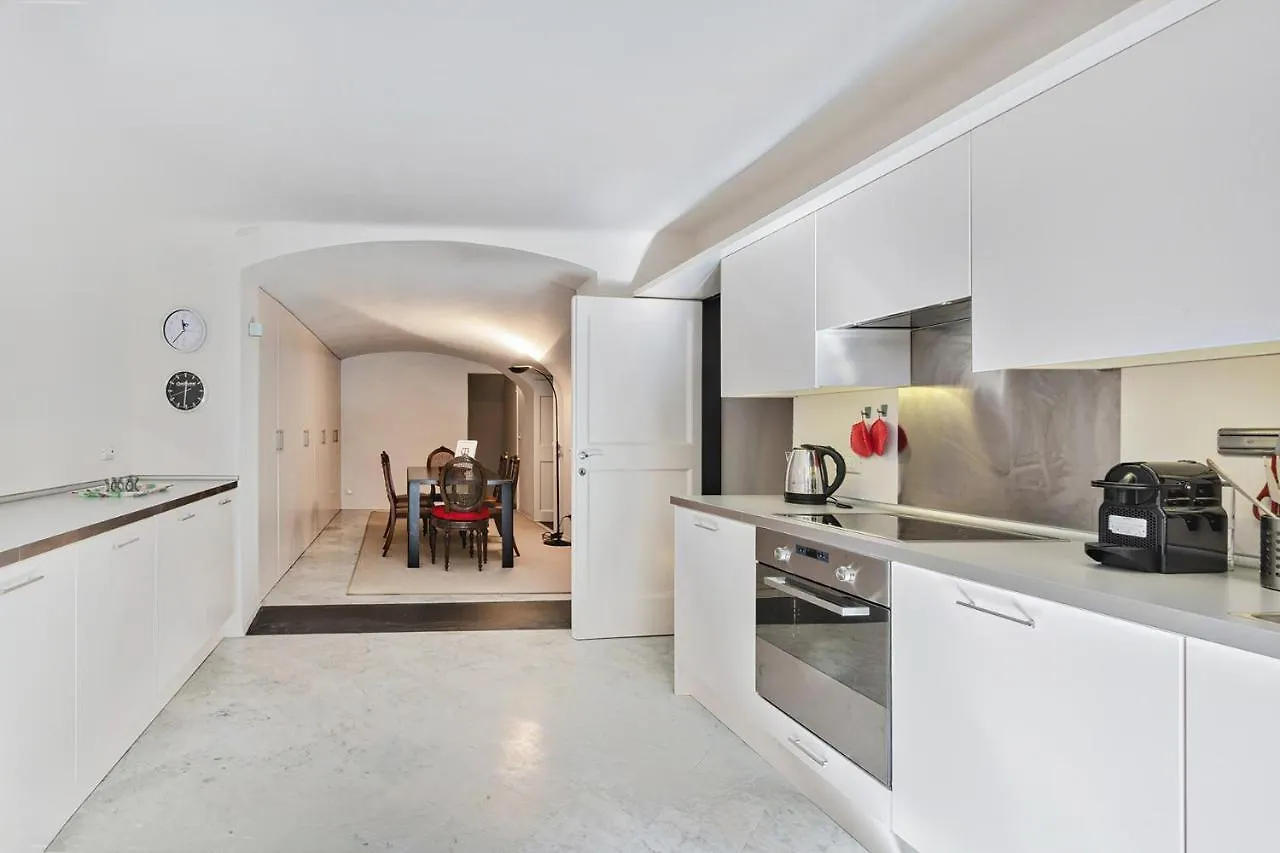 Garibaldi Glamorous Apartment By Wonderful Italy Genoa